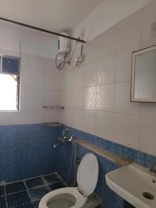 Common Bathroom Image of 850 Sq.ft 2 BHK Apartment / Flat for sale in Bhaktamar Residency, Wadgaon Sheri Pune for Rs. 14800000