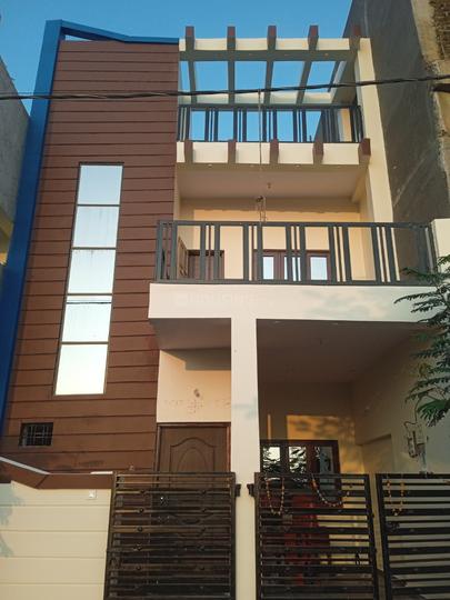 Karmeta More Images 1