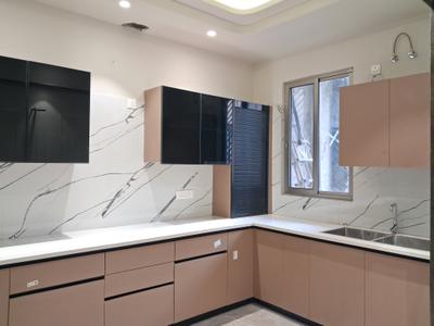 Kitchen Image of 1800 Sq.ft 3 BHK Builder Floor for sale in Paschim Vihar New Delhi for Rs. 36000000