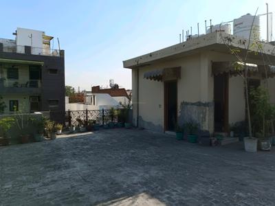 Terrace Image of 1782 Sq.ft 3 BHK Builder Floor for sale in Surya enclave, Paschim Vihar New Delhi for Rs. 32500000
