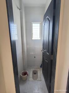Bathroom Image of 545 Sq.ft 1 BHK Apartment / Flat for rent in Undri Pune for Rs. 8000