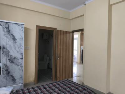 Bedroom Image of 2000 Sq.ft 3 BHK Apartment / Flat for rent in Skytech Merion Residency II, Crossings Republik Ghaziabad for Rs. 32000