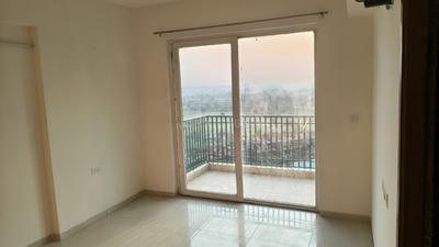 Bedroom Image of 2275 Sq.ft 3 BHK Apartment / Flat for rent in Sunworld Arista, Sector 168 Noida for Rs. 48000