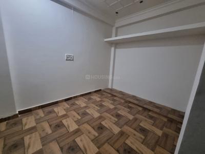Bedroom Image of 2250 Sq.ft 2 BHK Builder Floor for rent in Gomti Nagar Lucknow for Rs. 25000