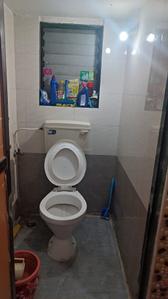 Bathroom Image of 410 Sq.ft 1 BHK Apartment / Flat for sale in Kalyan West Kalyan for Rs. 1600000