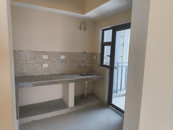 Paras Dews Main Image 1