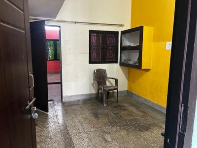 Bedroom Image of 1250 Sq.ft 3 BHK Independent House for rent in Krishna Nagar Lucknow for Rs. 15000