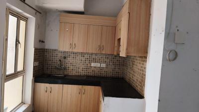 Kitchen Image of 830 Sq.ft 2 BHK Apartment / Flat for sale in Paras Seasons, Sector 168 Noida for Rs. 7200000