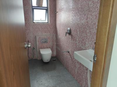 Image of 550 Sq.ft 1.5 BHK Apartment / Flat for rent in Earth Vintage, Dadar West, Mumbai for Rs. 60000
