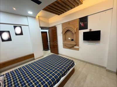 Bedroom Image of 2100 Sq.ft 4 BHK Apartment / Flat for rent in Hiranandani Estate Thane for Rs. 56000