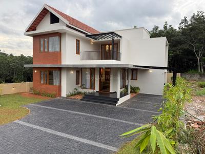 Image of 3260 Sq.ft 4 BHK Villa for sale in Puthenkurish, Kochi for Rs. 19800000