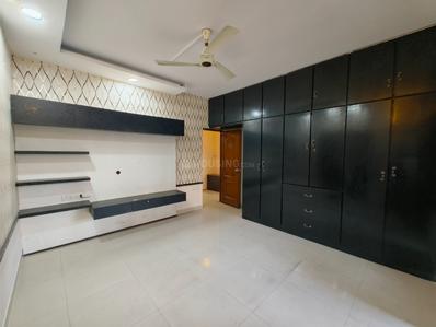 Bedroom Image of 2401 Sq.ft 3 BHK Apartment / Flat for rent in Richmond Town Bengaluru for Rs. 125000