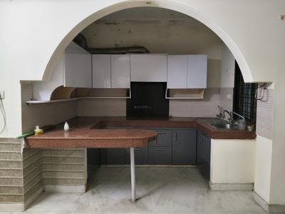 Kitchen Image of 1200 Sq.ft 3 BHK Builder Floor for rent in Sector 4 Gurgaon for Rs. 20000