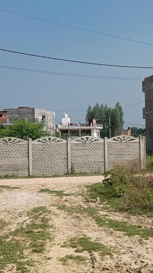 Kalli Pashchim Main Image 1