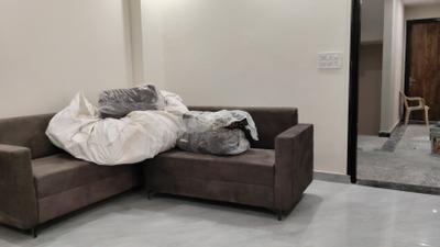 Living Room Image of 900 Sq.ft 1 BHK Independent House for rent in Sector 40 Gurgaon for Rs. 33000