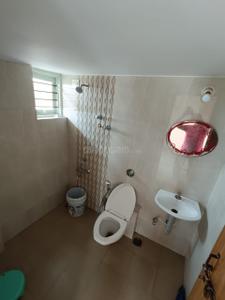 Bathroom Image of 1200 Sq.ft 2 BHK Builder Floor for rent in Sattur Hubali-Dharwad for Rs. 11000