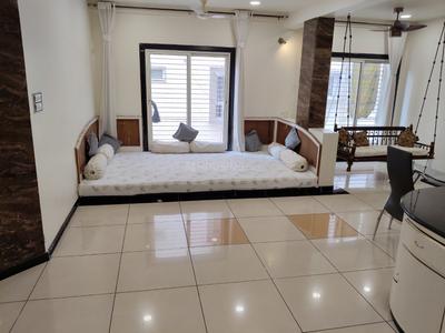 Bedroom Image of 3400 Sq.ft 4 BHK Apartment / Flat for rent in Palasia Indore for Rs. 120000