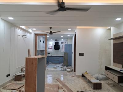 Living Room Image of 1350 Sq.ft 3 BHK Builder Floor for sale in Paschim Vihar New Delhi for Rs. 27000000