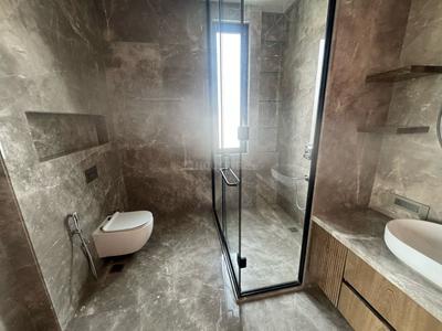 Bathroom Image of 2800 Sq.ft 4 BHK Builder Floor for sale in Neeti Bagh New Delhi for Rs. 180000000