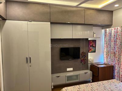 Bedroom Image of 950 Sq.ft 2 BHK Apartment / Flat for sale in Amanora Adreno Towers, Hadapsar Pune for Rs. 15000000