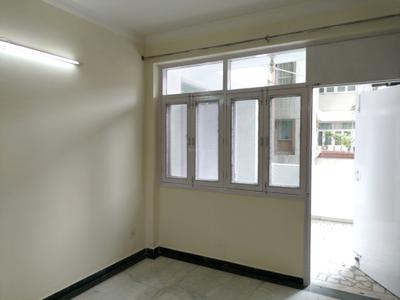 Bedroom Image of 1800 Sq.ft 3 BHK Apartment / Flat for rent in Sector 18 Dwarka New Delhi for Rs. 52000