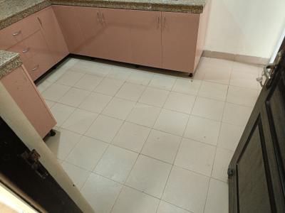 Kitchen Image of 1900 Sq.ft 3 BHK Apartment / Flat for rent in Orris Greenopolis, Sector 89 Gurgaon for Rs. 33000