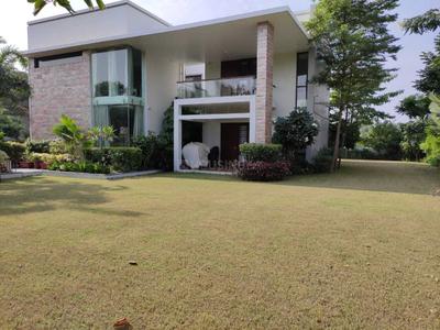 Image of 6300 Sq.ft 6 BHK Villa for rent in Thaltej, Ahmedabad for Rs. 650000