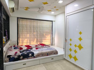 Bedroom Image of 3020 Sq.ft 3 BHK Apartment / Flat for sale in Santacruz West Mumbai for Rs. 130664800