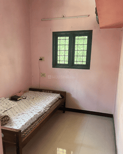 Bedroom Image of 700 Sq.ft 2 BHK Builder Floor for rent in Kakkanad Kochi for Rs. 21000