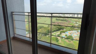 Bedroom Image of 1000 Sq.ft 2 BHK Apartment / Flat for sale in Amanora Ascent Towers, Hadapsar Pune for Rs. 14000000