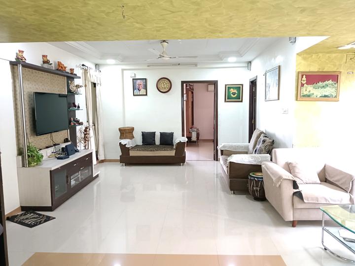 Satellite complex Main Image 1