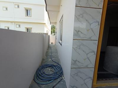 Balcony Image of 2010 Sq.ft 3 BHK Builder Floor for sale in Mahidhara Luxuria, Patancheru Sangareddy for Rs. 14500000