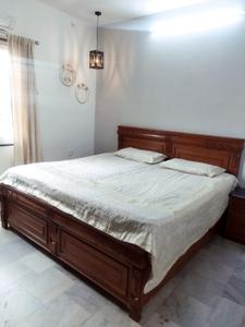 Bedroom Image of 800 Sq.ft 2 BHK Apartment / Flat for sale in Mehrauli New Delhi for Rs. 4500000