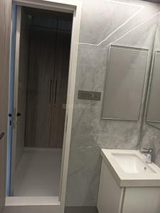 Bathroom Image of 3000 Sq.ft 3 BHK Apartment / Flat for rent in R A Residences, Dadar East Mumbai for Rs. 450000