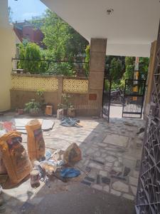 Image of 1200 Sq.ft 2 BHK Apartment / Flat for rent in DDA Flats Munirka, Munirka, New Delhi for Rs. 50000