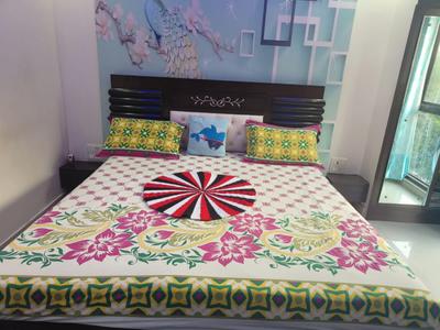 Bedroom Image of 1250 Sq.ft 3 BHK Apartment / Flat for sale in Dharma Apartments, Patparganj New Delhi for Rs. 19000000