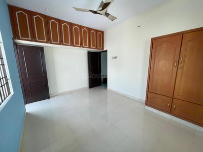 Bedroom Image of 1250 Sq.ft 3 BHK Apartment / Flat for rent in Sri Sai Sarvesh Apartment, Pammal Chennai for Rs. 25000