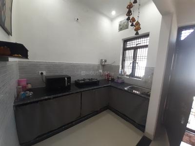 Kitchen Image of 700 Sq.ft 1 BHK Independent House for rent in Lohamandi Agra for Rs. 9000