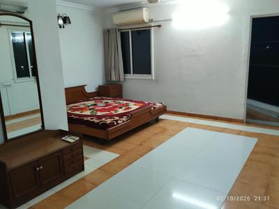 Hall Image of 1800 Sq.ft 3 BHK Apartment / Flat for rent in Ambawadi Ahmedabad for Rs. 35000