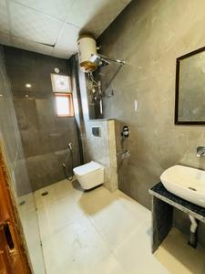Image of 550 Sq.ft 1 RK Builder Floor for rent in Sector 40, Gurgaon for Rs. 22000