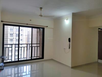 Living Room Image of 920 Sq.ft 2 BHK Apartment / Flat for rent in Kasarvadavali Thane for Rs. 30000