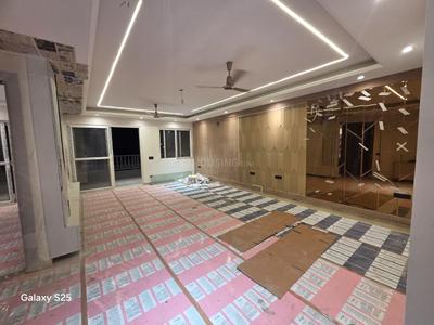 Image of 2250 Sq.ft 3 BHK Builder Floor for sale in Laxmi Nagar, New Delhi for Rs. 47000000