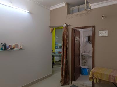 Bedroom Image of 750 Sq.ft 1 BHK Builder Floor for sale in Abids Hyderabad for Rs. 4000000