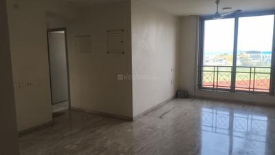 Living Room Image of 1200 Sq.ft 3 BHK Apartment / Flat for rent in Rodas Enclave Sunrays, Hiranandani Estate Thane for Rs. 65000
