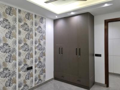 Bedroom Image of 900 Sq.ft 3 BHK Apartment / Flat for rent in Mahavir Enclave New Delhi for Rs. 25002