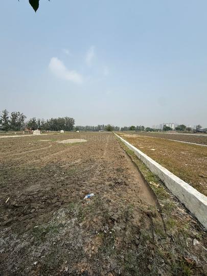 Block A, Sector 72 Main Image 1