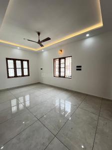 Hall Image of 2100 Sq.ft 4 BHK Independent House for sale in Thevakkal Kochi for Rs. 11000000