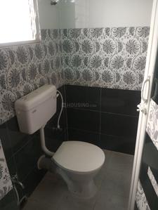 Bathroom Image of 1000 Sq.ft 2 BHK Apartment / Flat for sale in Behala Kolkata for Rs. 4000000