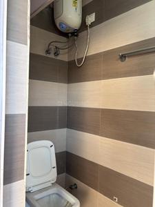Bathroom Image of 1400 Sq.ft 2 BHK Builder Floor for rent in Sector 16 Faridabad for Rs. 24000