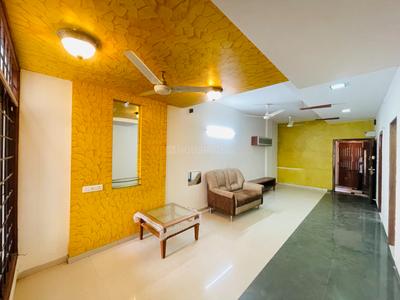 Hall Image of 1322 Sq.ft 2 BHK Apartment / Flat for rent in Shyamal Ahmedabad for Rs. 25000